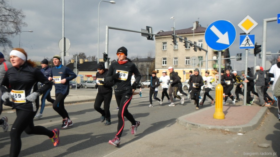 Biegacze poczują powiew wolności – już w niedzielę radomski półmaraton!