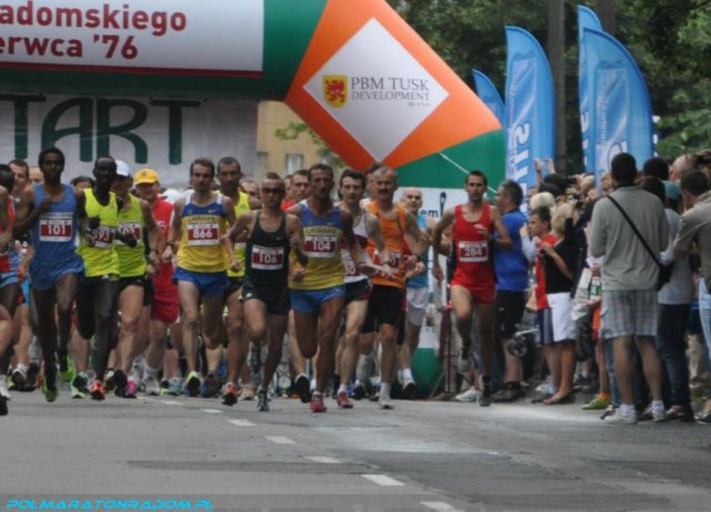 start-polmaratonu-radomskiego-czerwca (01)